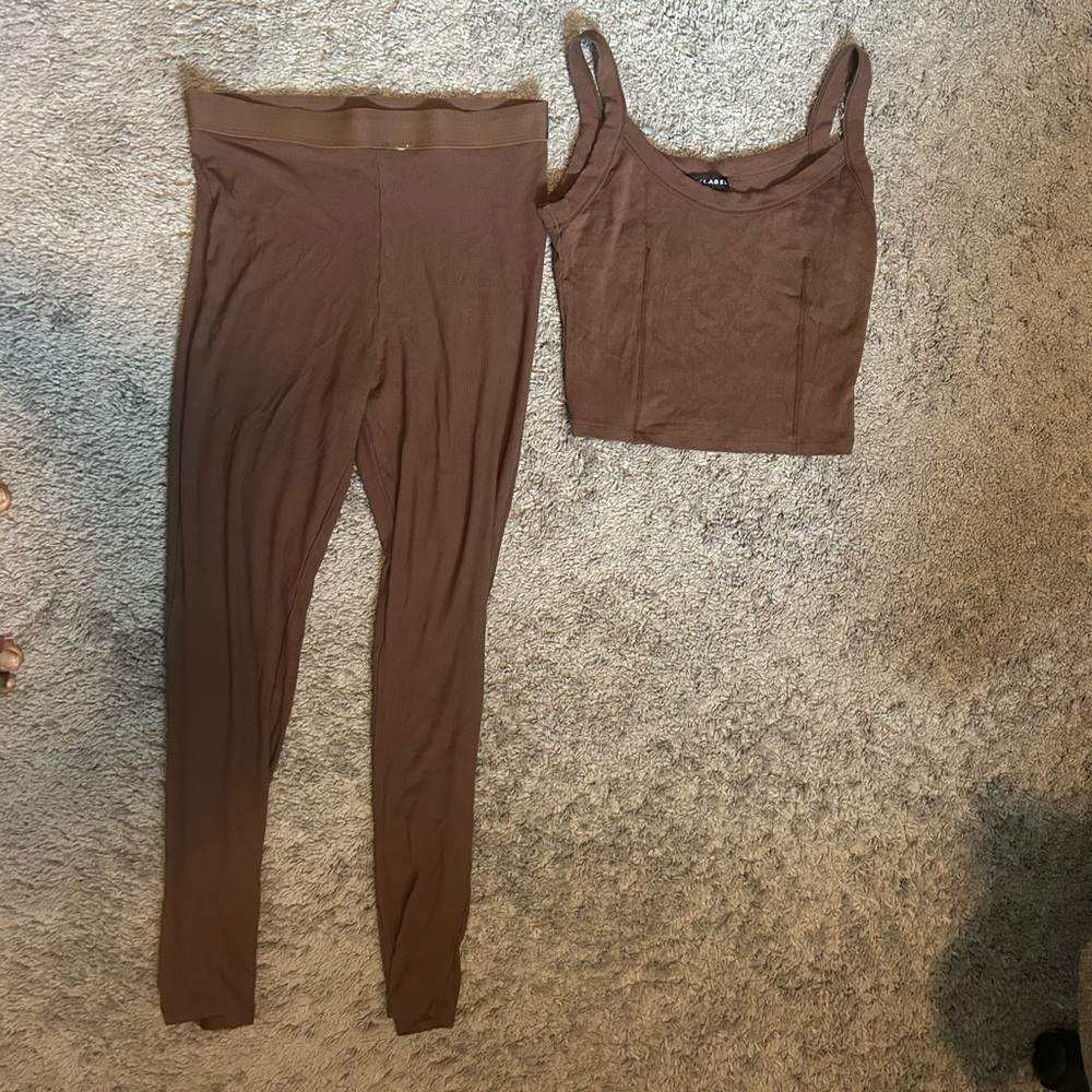 2 piece set.